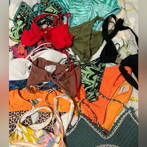 Women’s Bikini Tops and Bottoms lot